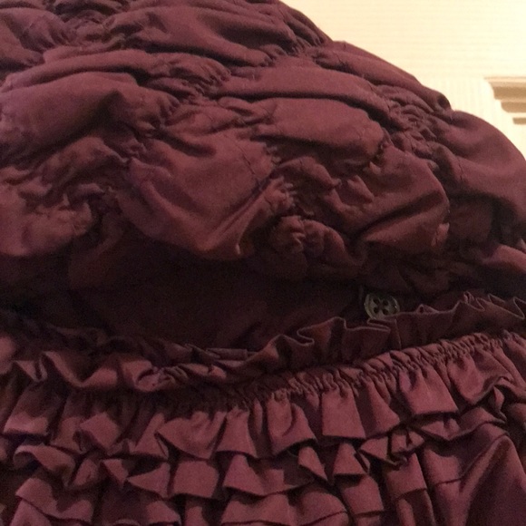 ELIE TAHARI BURGUNDY LIGHT WEIGHT COAT XS - Picture 7 of 8